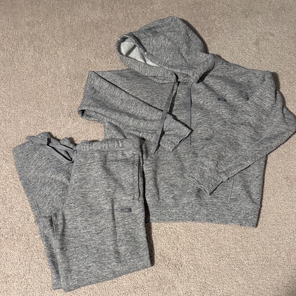 Women’s FIGS off shift hoodie and jogger sweats